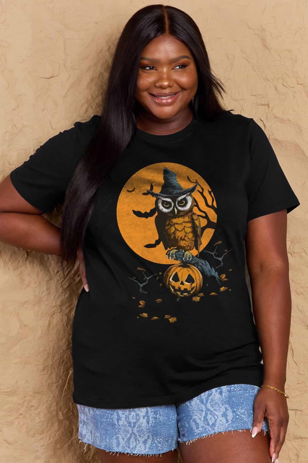 T-shirt graphique en coton à imprimé Halloween en taille réelle Simply Love