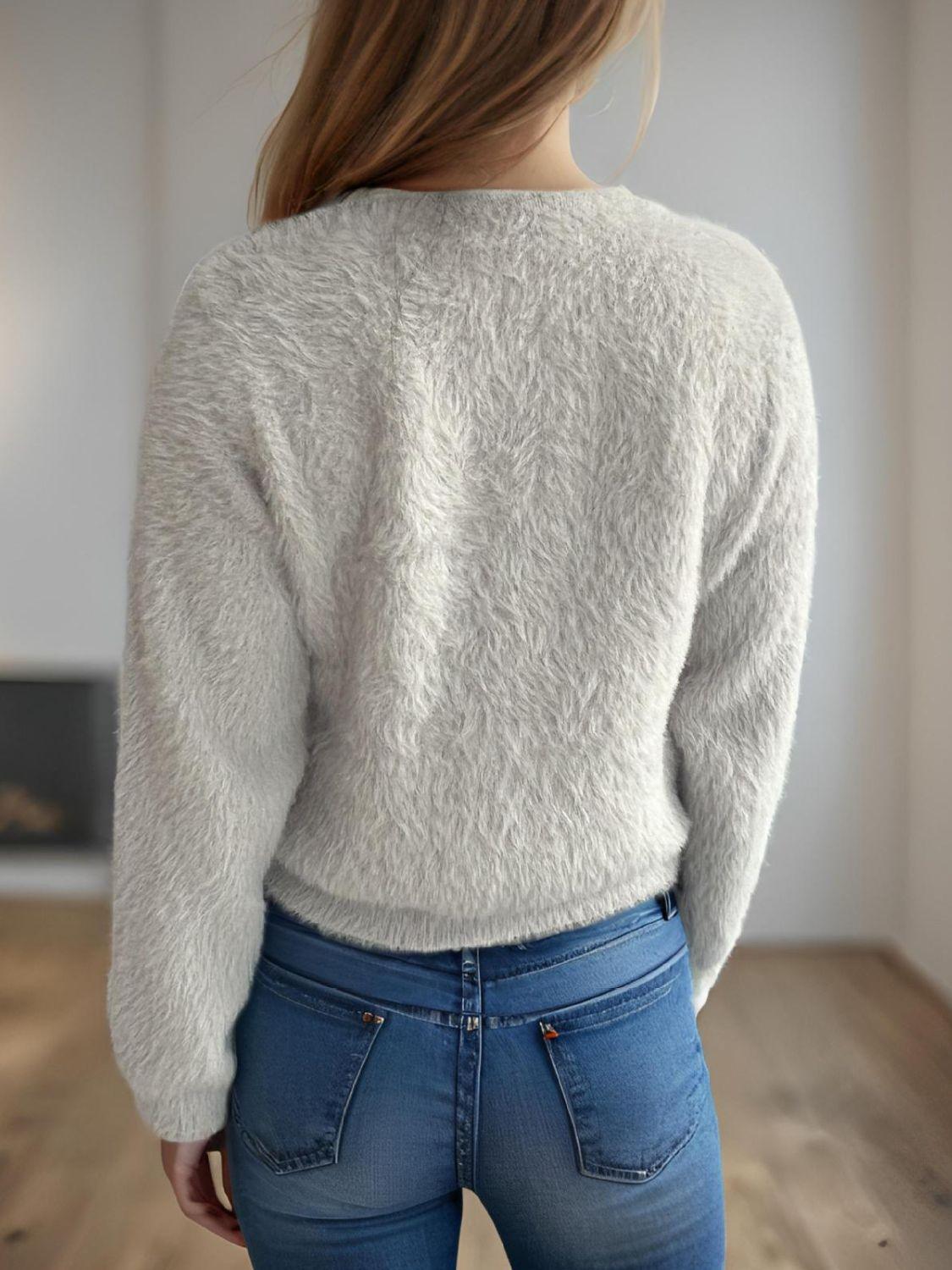 Cardigan à manches longues avec boutons et nœud découpé