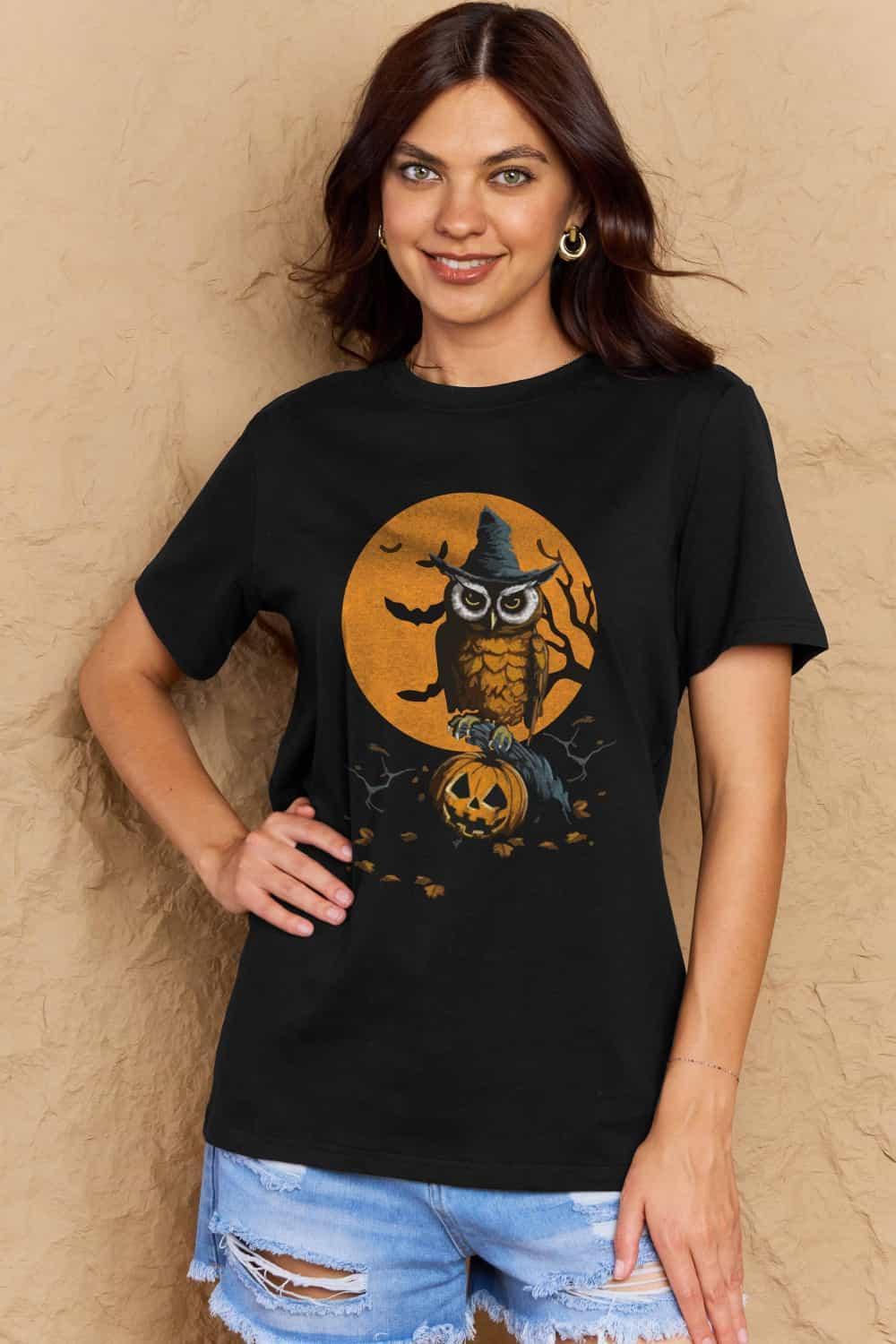 T-shirt graphique en coton à imprimé Halloween en taille réelle Simply Love