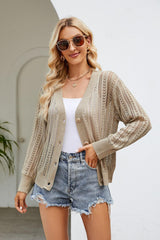 Cardigan à col en V ajouré et boutonné sur le devant