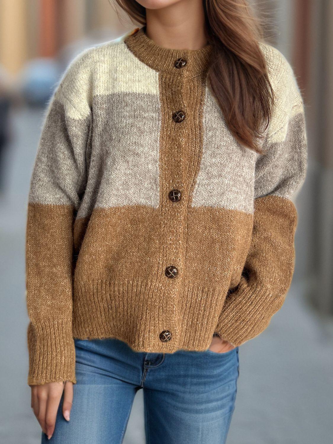 Cardigan boutonné à col rond et blocs de couleurs
