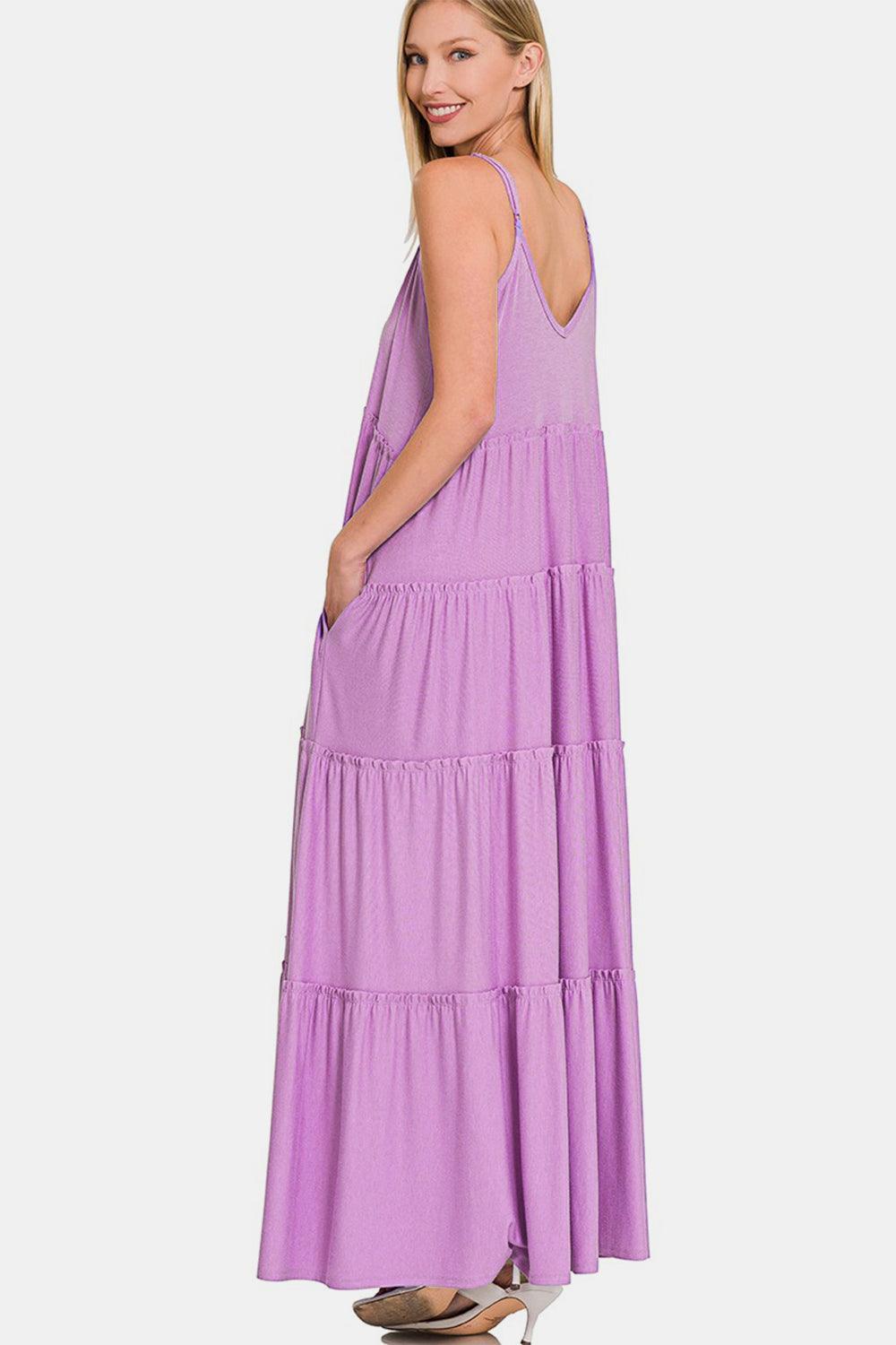 Robe longue à volants et col en V Zenana