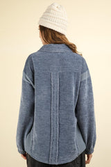 Veste-chemise boutonnée à ourlet brut en techniques mixtes VERY J