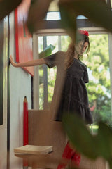 Robe en jean à manches courtes et col rond délavé minéral Annie Wear