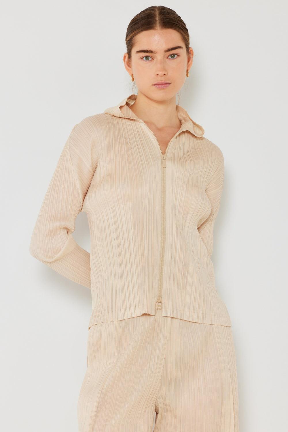 Veste de bain à capuche plissée Marina West avec fermeture éclair à double sens