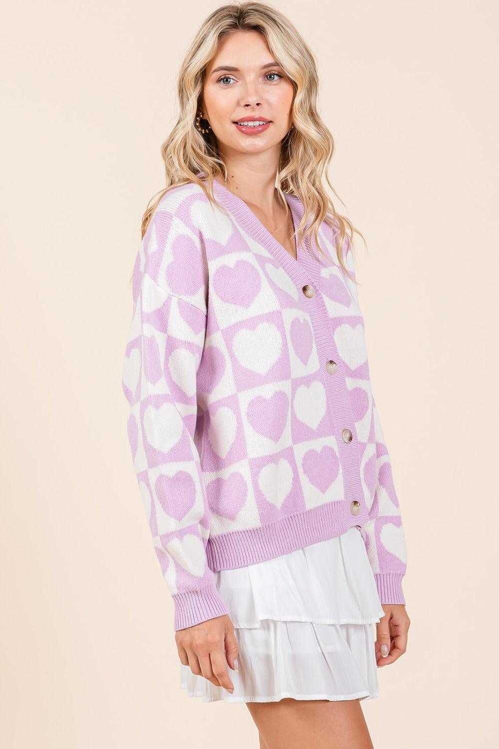 Cardigan boutonné à carreaux et cœur de Mittoshop 