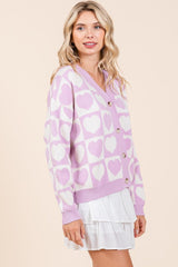 Cardigan boutonné à carreaux et cœur de Mittoshop 