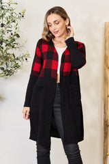 Cardigan ouvert à carreaux Heimish taille réelle