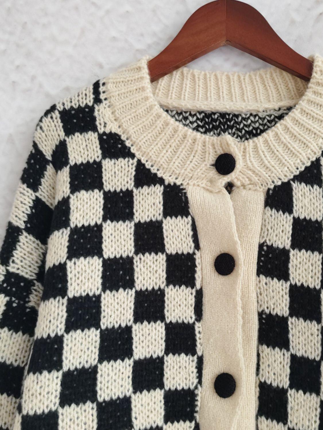 Cardigan à carreaux et col rond boutonné
