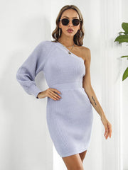 Robe mini-pull à une épaule
