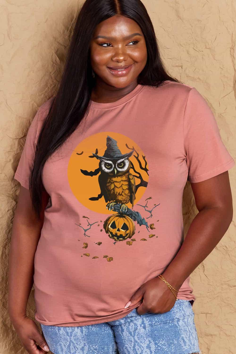 T-shirt graphique en coton à imprimé Halloween en taille réelle Simply Love