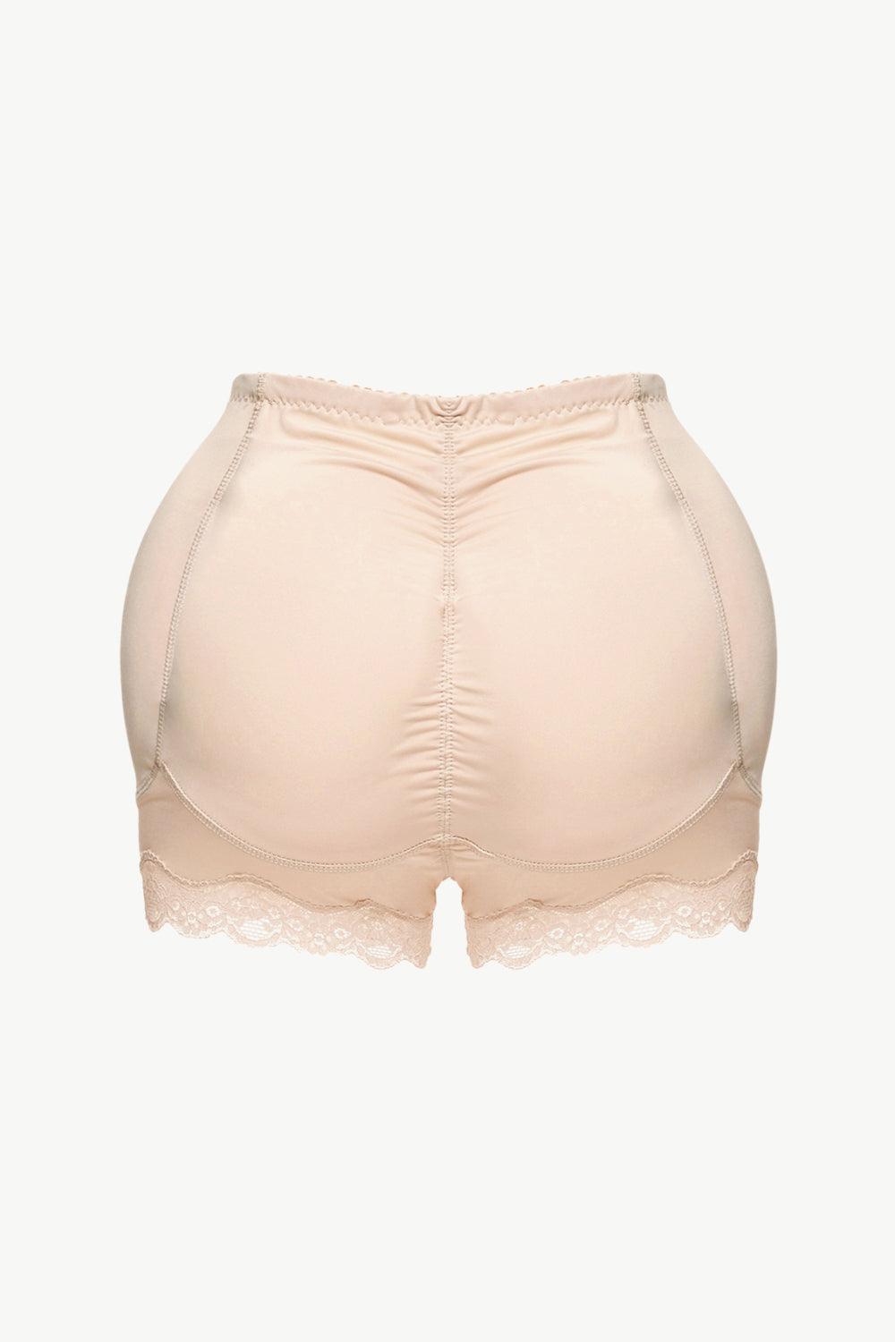 Short gainant avec bordure en dentelle pleine grandeur