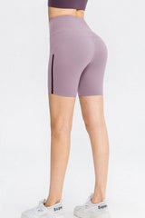 Short de sport à ceinture large