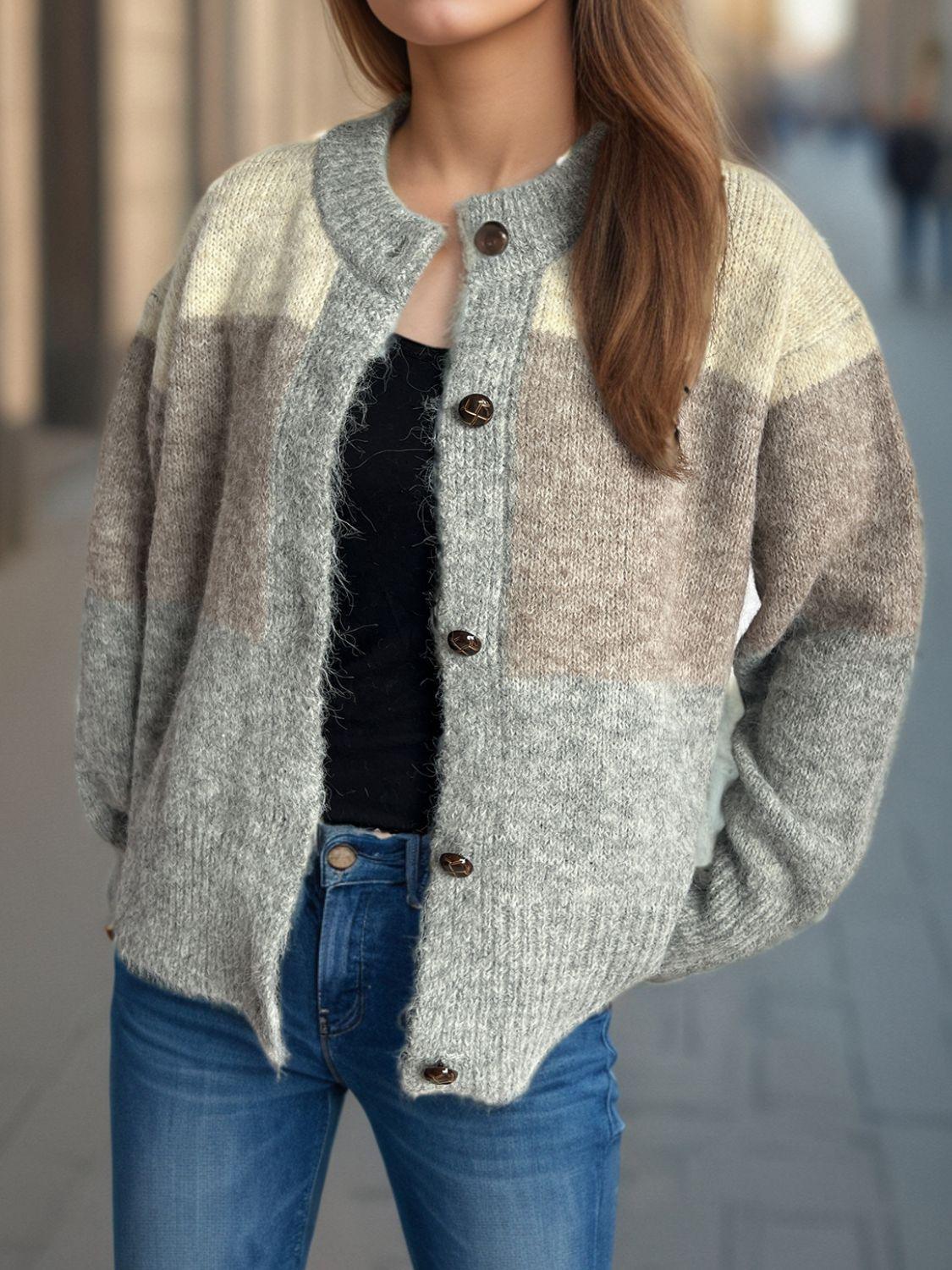 Cardigan boutonné à col rond et blocs de couleurs