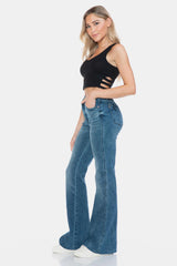 Jean évasé taille haute Judy Blue avec ourlet coupé et effet gainant