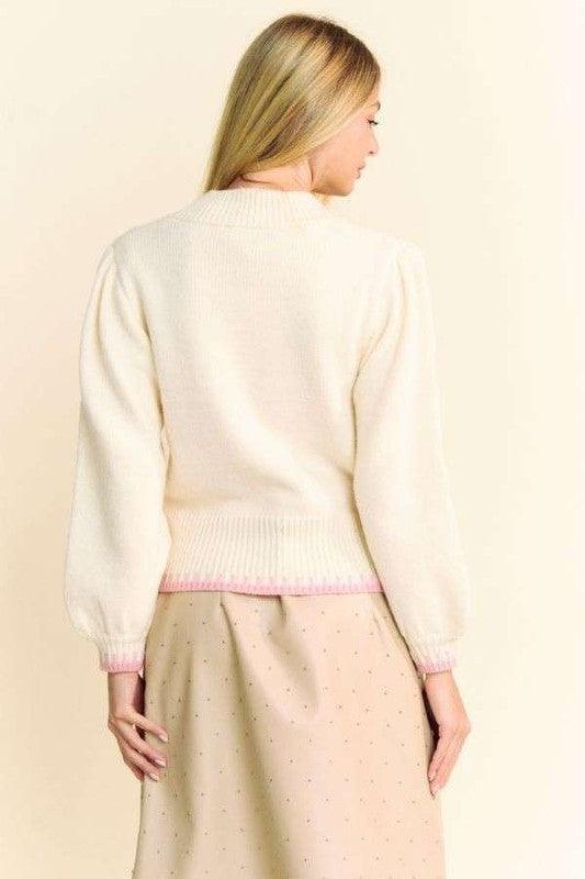 Pull col montant duveteux à patch fleuri Davi &amp; Dani