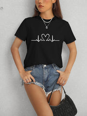 T-shirt à manches courtes et col rond avec motif cœur