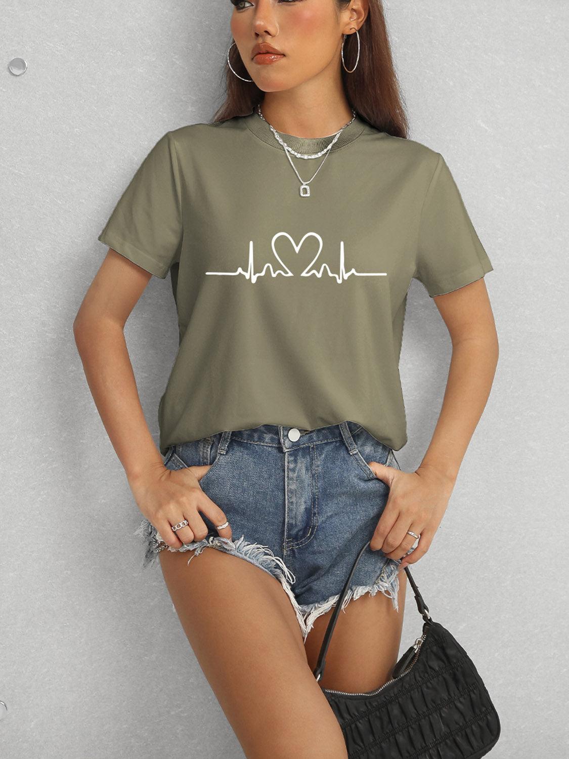 T-shirt à manches courtes et col rond avec motif cœur