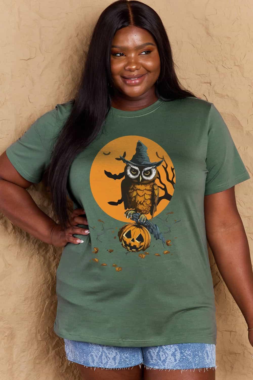 T-shirt graphique en coton à imprimé Halloween en taille réelle Simply Love
