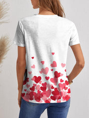 T-shirt à manches courtes et col en V avec motif cœur