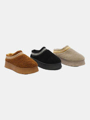 Bottes à plateforme en sherpa avec bordure brodée WILD DIVA