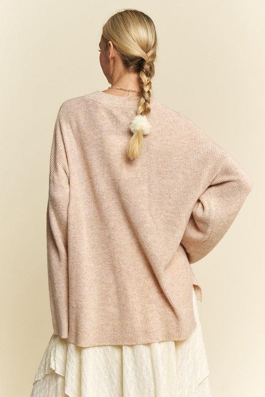 Pull à épaules tombantes et col rond asymétrique de Davi &amp; Dani