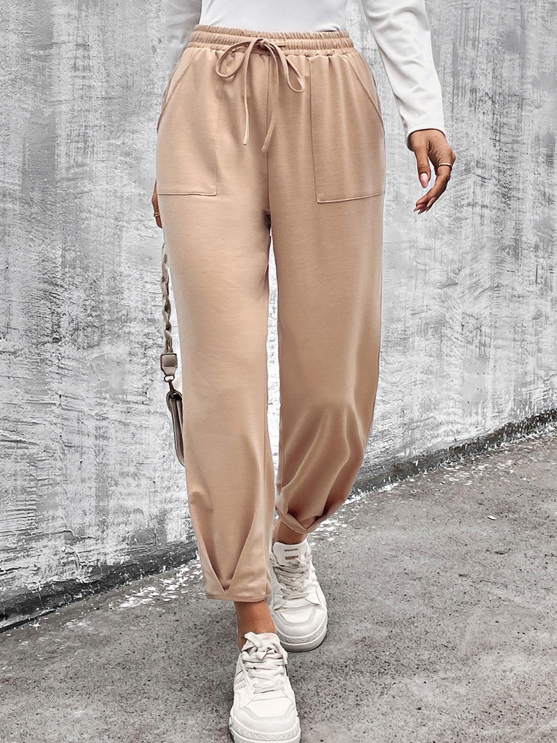 Pantalon droit avec cordon de serrage et poches