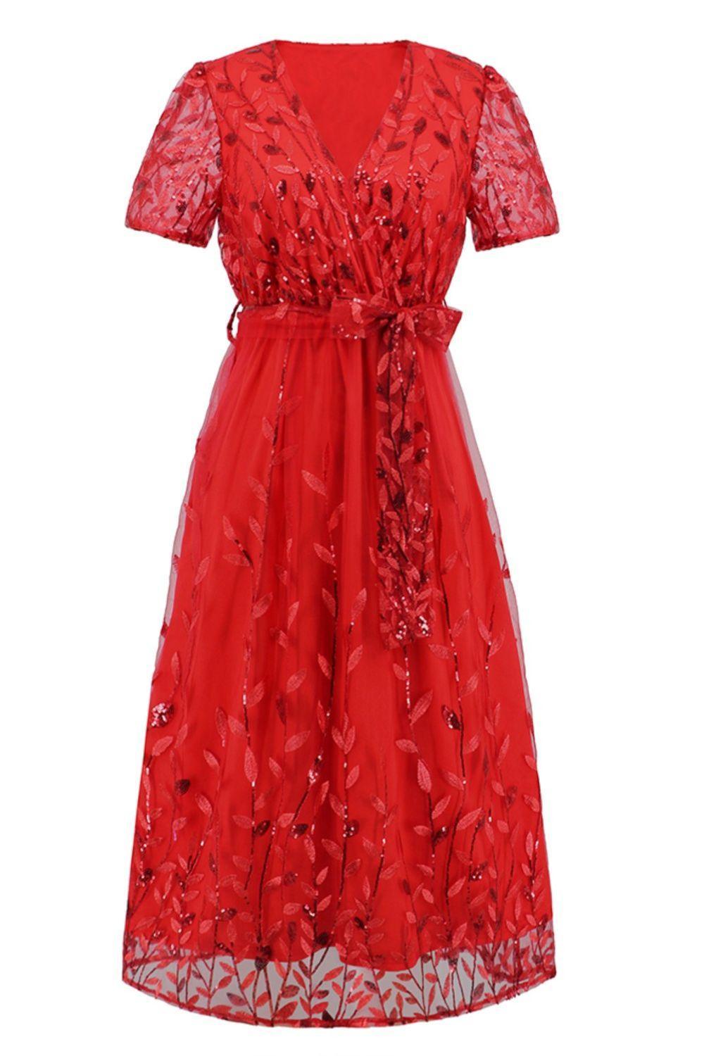 Robe à manches courtes avec broderie de feuilles à sequins et nœud sur le devant