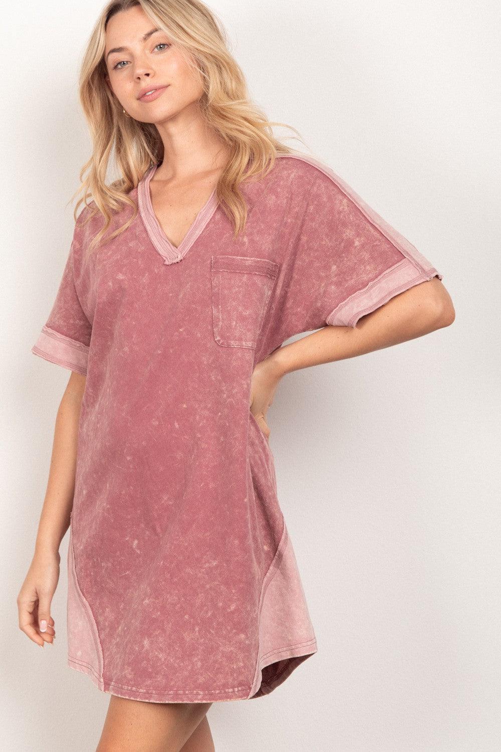 Robe t-shirt à manches courtes et col en V VERY J