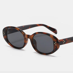 Lunettes de soleil ovales à monture en polycarbonate