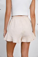 Short taille haute avec ourlet à volants et cordon de serrage