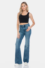 Jean évasé taille haute Judy Blue avec ourlet coupé et effet gainant