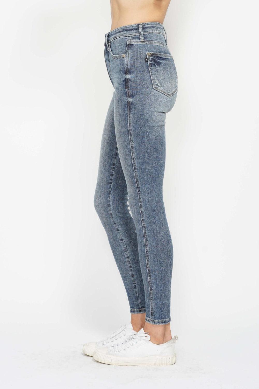 Jean skinny taille haute Judy Blue à effet gainant et délavé contrasté