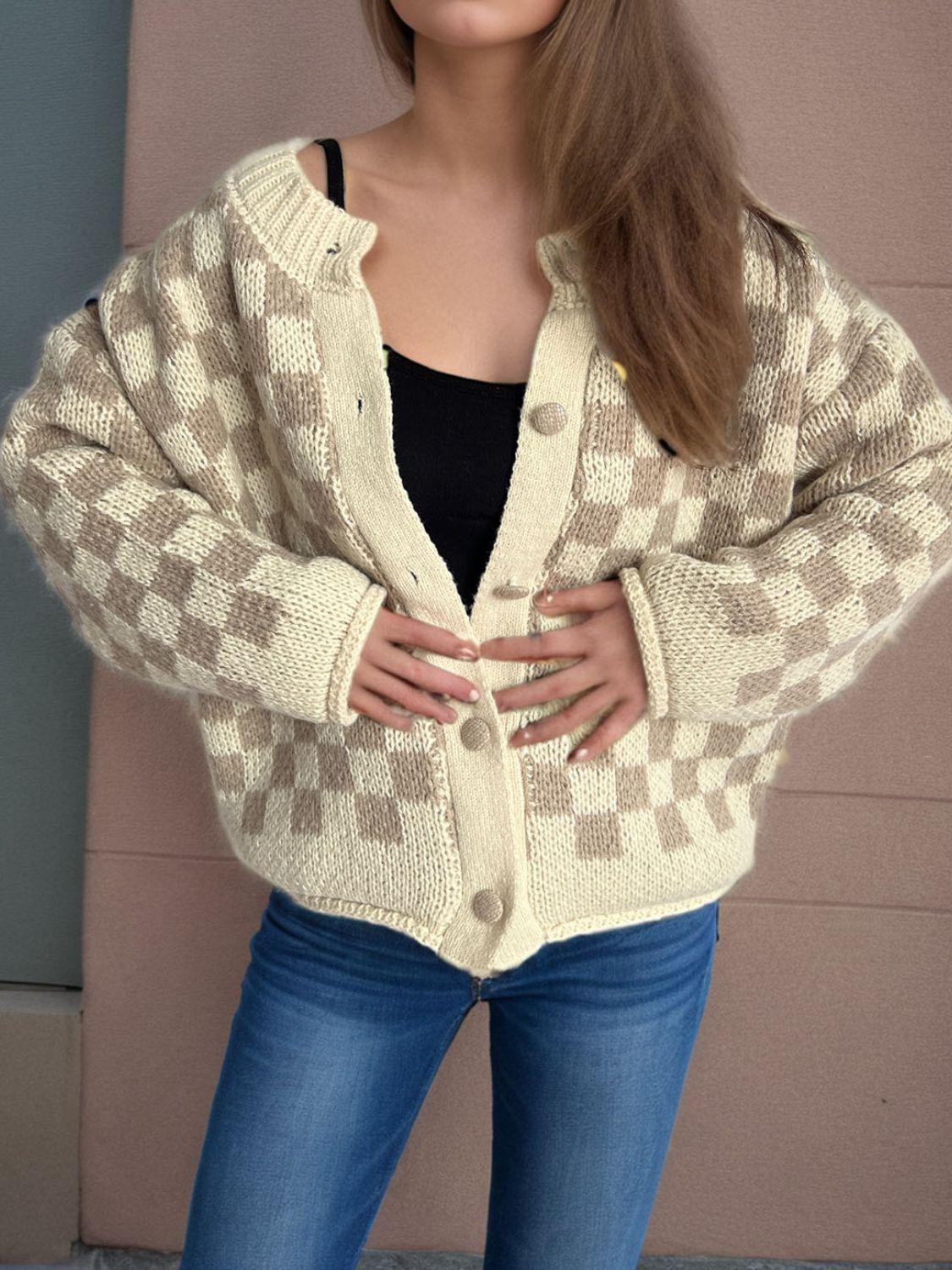Cardigan à carreaux et col rond boutonné