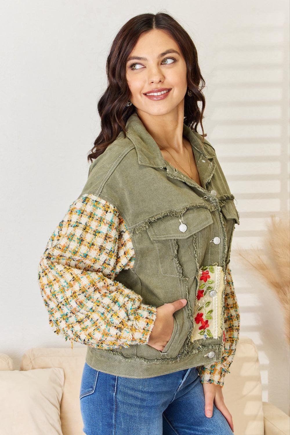 Veste boutonnée brodée à ourlet brut POL