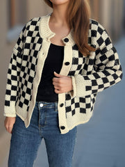Cardigan à carreaux et col rond boutonné