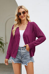 Cardigan à col en V ajouré et boutonné sur le devant