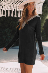 Robe mini-pull à manches longues et col en V