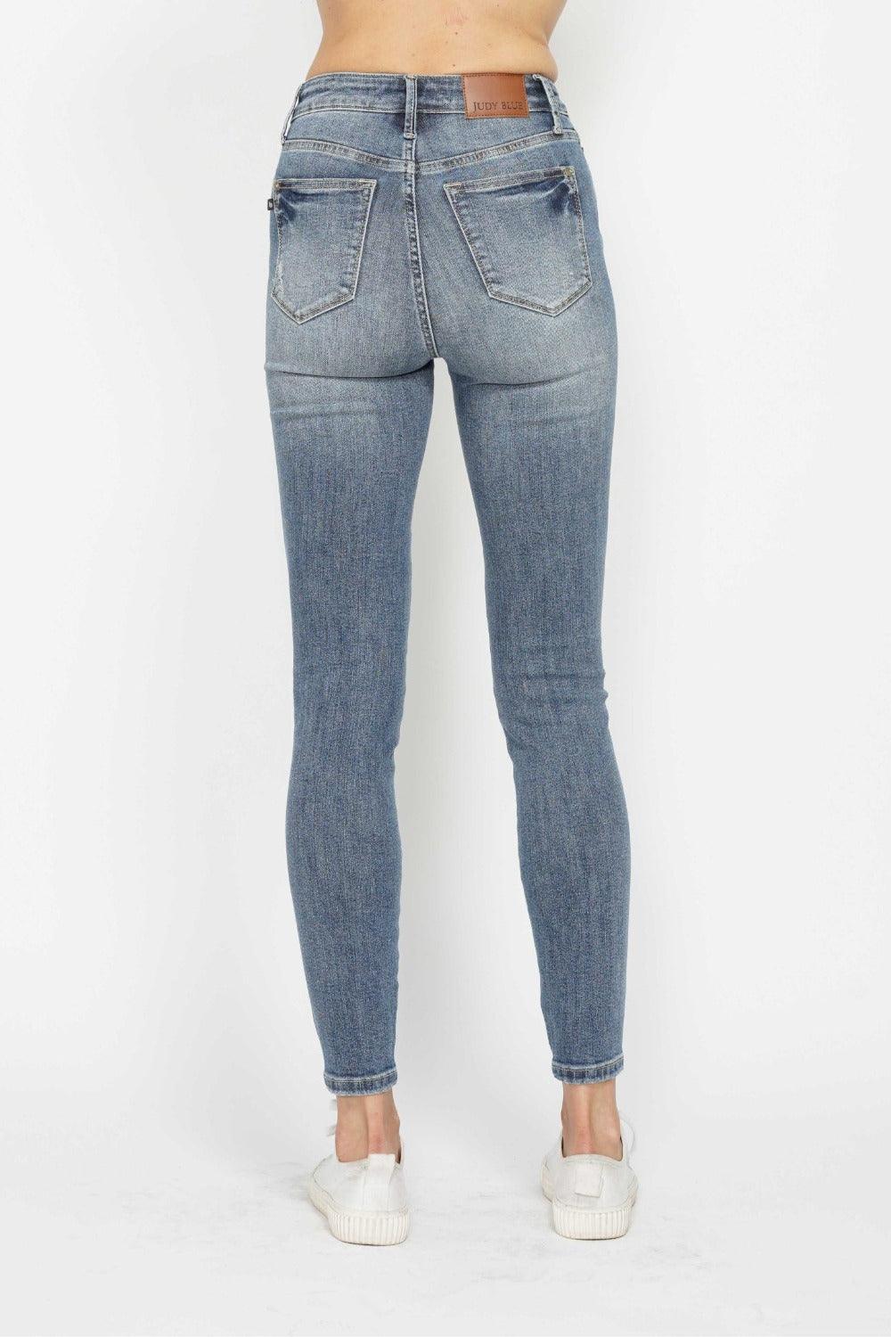 Jean skinny taille haute Judy Blue à effet gainant et délavé contrasté