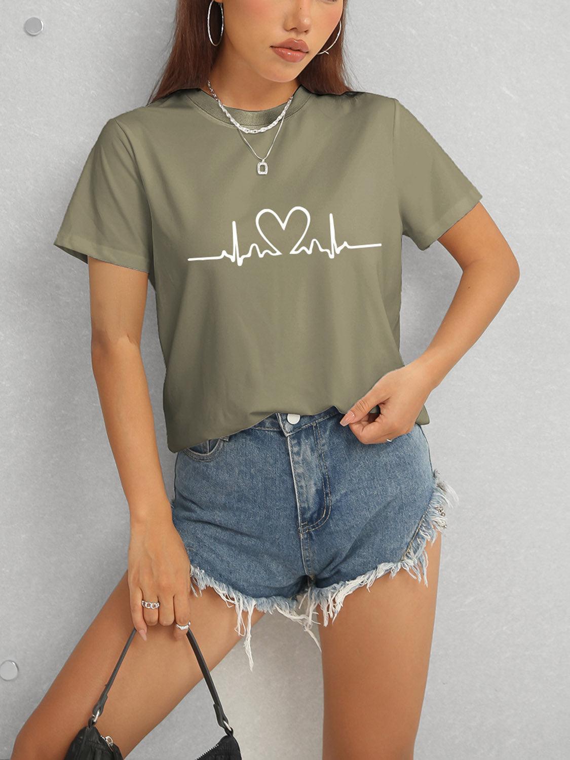 T-shirt à manches courtes et col rond avec motif cœur