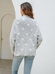 Pull col montant en forme de cœur