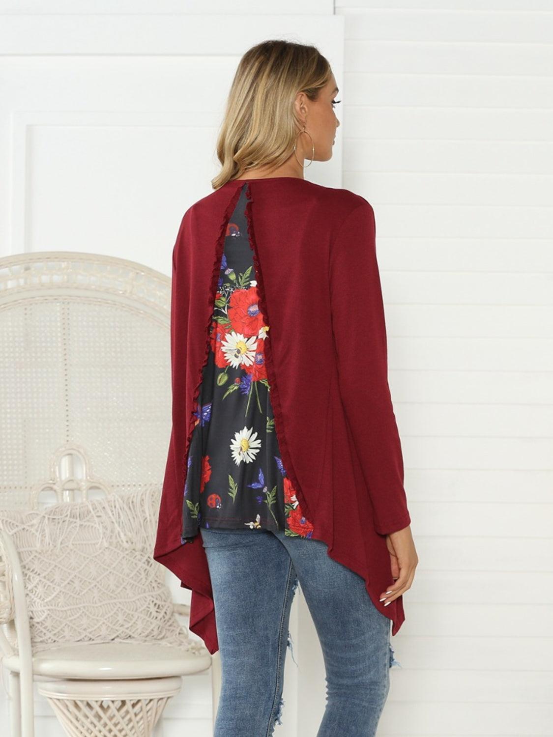 Cardigan fleuri à manches longues et ouvert sur le devant