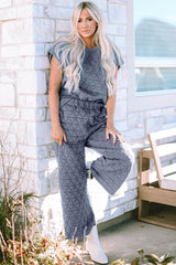 Ensemble de détente avec haut à manches courtes et pantalon à poches
